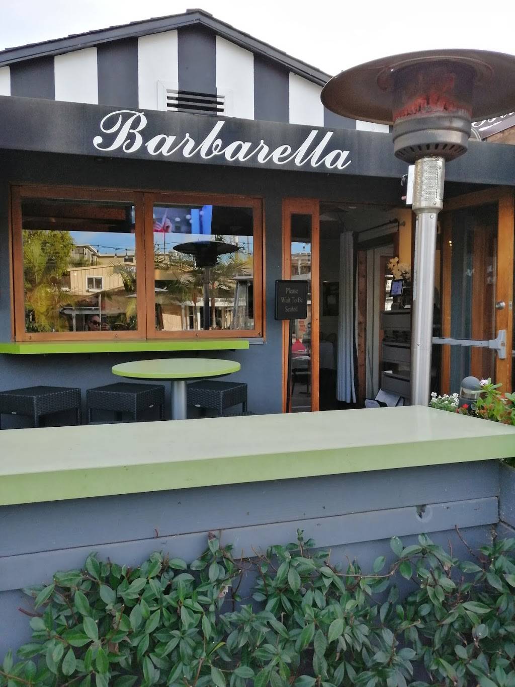 Barbarella Restaurant & Bar | restaurant | 2171 Avenida De La Playa, La Jolla, CA 92037, USA | 8584547373 OR +1 858-454-7373