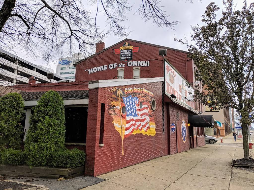 Anchor Bar | restaurant | 1047 Main St, Buffalo, NY 14209, USA | 7168831134 OR +1 716-883-1134