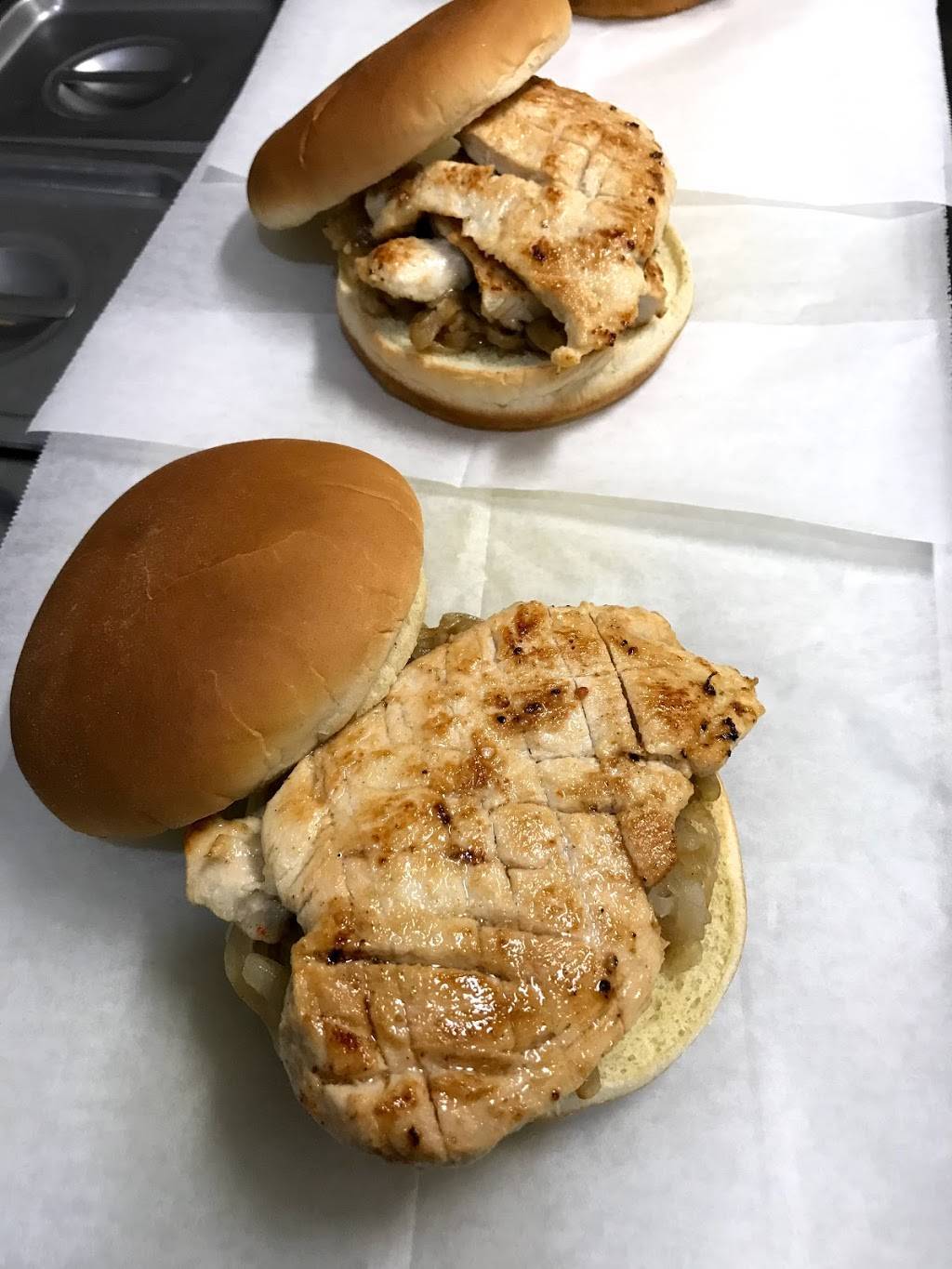 H Ds Onion Burgers | restaurant | 12417 N Rockwell Ave, Oklahoma City, OK 73142, USA | 4056219522 OR +1 405-621-9522