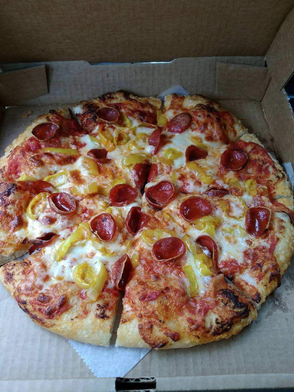 Jesanas Pizza | restaurant | 304 Ray Ave NW, New Philadelphia, OH 44663, USA | 3303391333 OR +1 330-339-1333