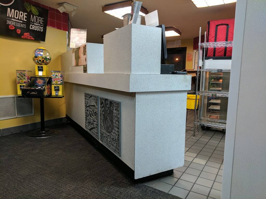 Pizza Hut | meal takeaway | 6633 Indian River Rd, Virginia Beach, VA 23464, USA | 7579389999 OR +1 757-938-9999