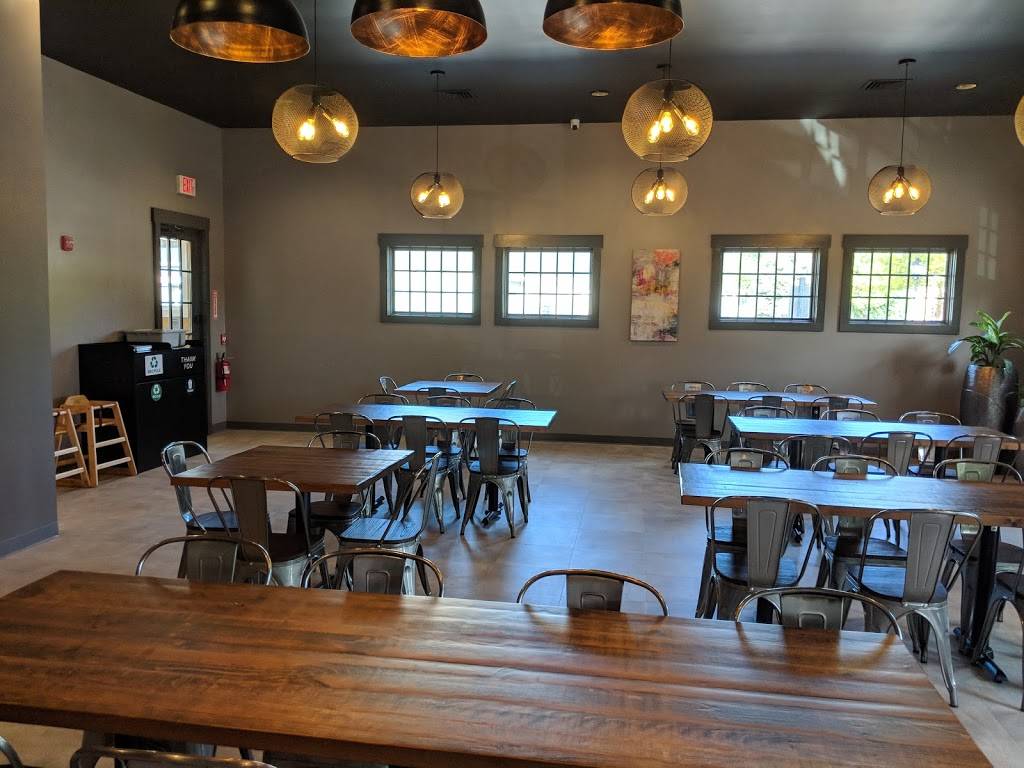 Table 8 Pasta | restaurant | 254 Wallace Rd, Bedford, NH 03110, USA | 6034882463 OR +1 603-488-2463