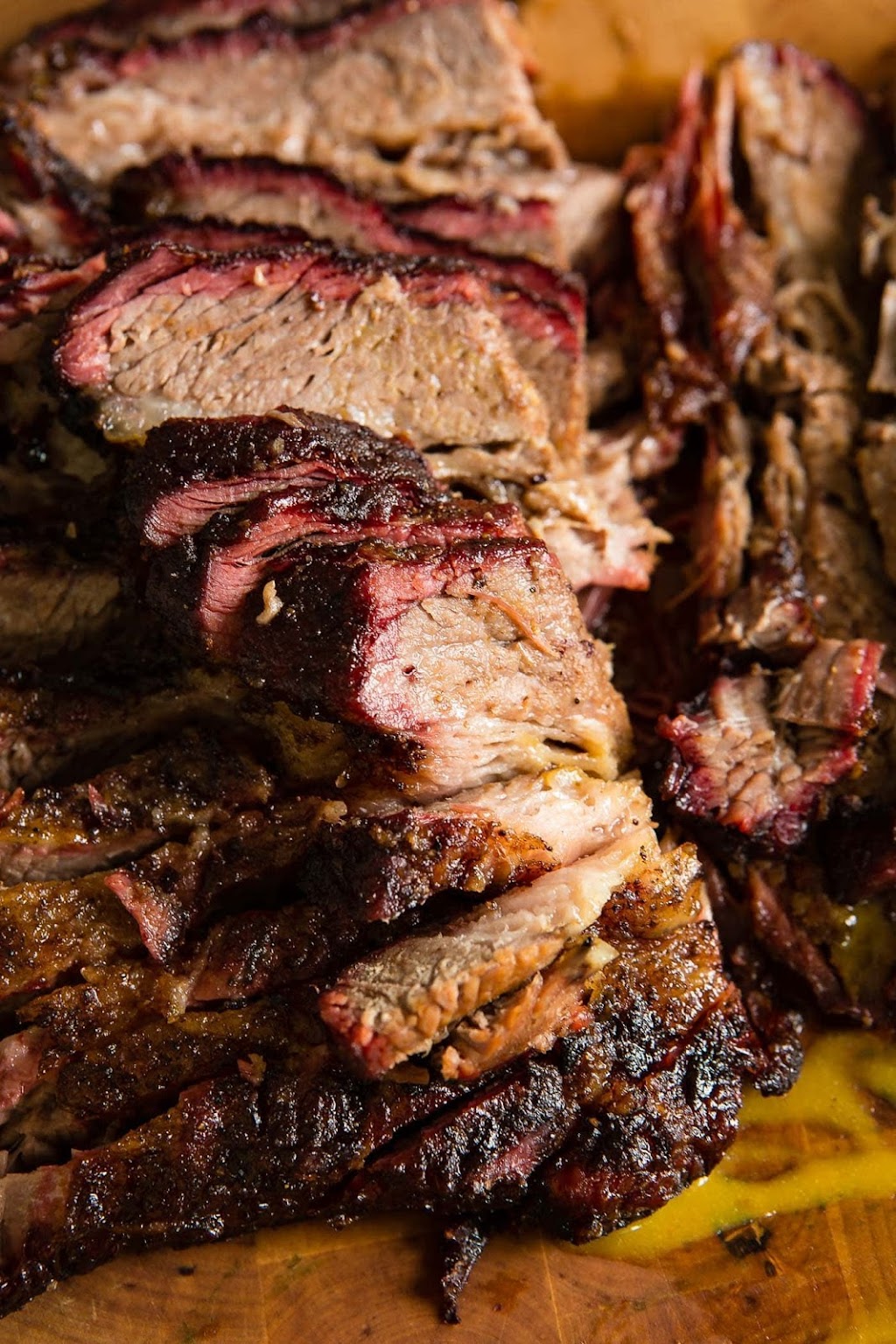 Fat Daddys Smokehouse | restaurant | 4464 Venice Way, Sellersburg, IN 47172, USA | 8122257035 OR +1 812-225-7035