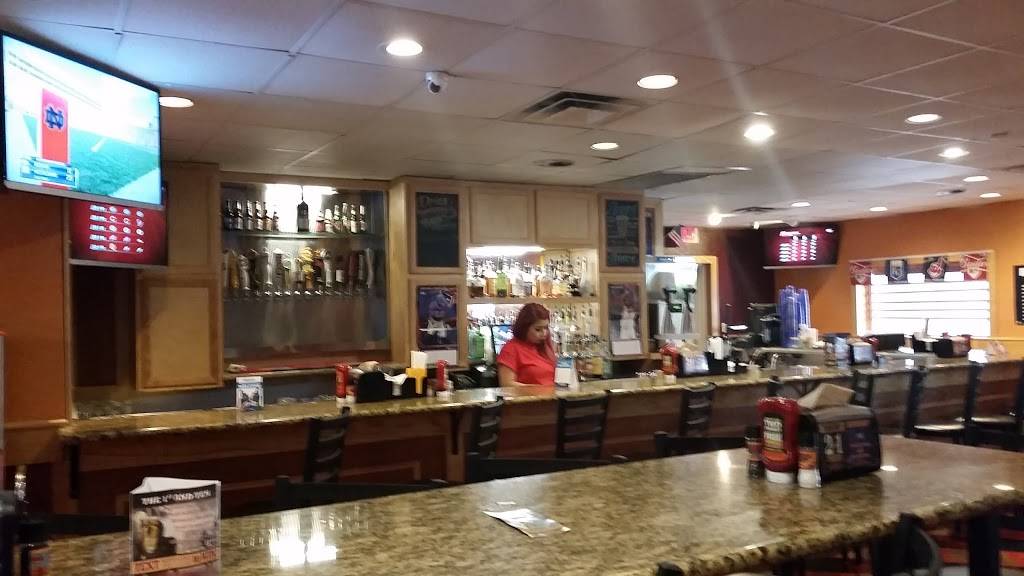 BreWingZ Restaurant and Bar | restaurant | 6006 Gulf Fwy, Houston, TX 77023, USA | 7139219464 OR +1 713-921-9464