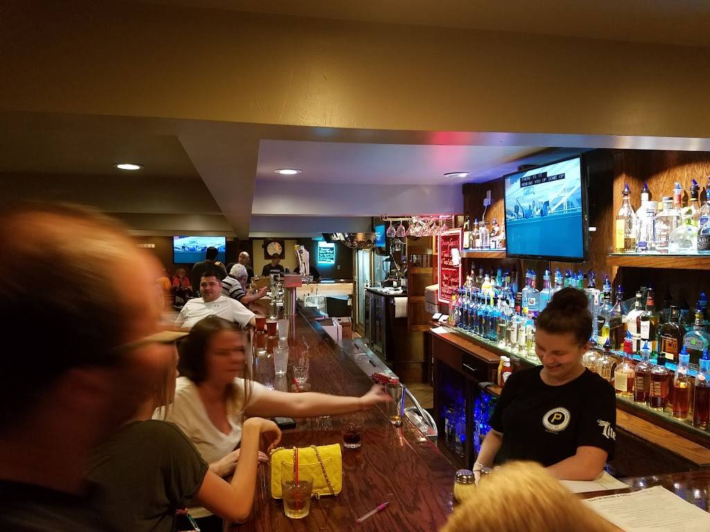 Bar on Brown | restaurant | 635 Brown Ave, Turtle Creek, PA 15145, USA | 4128292662 OR +1 412-829-2662