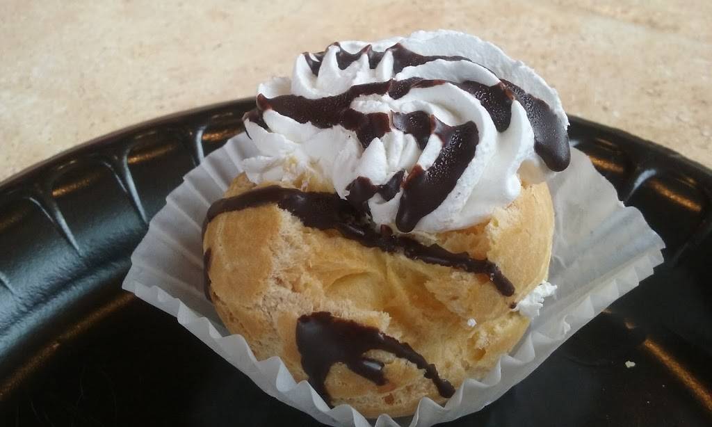 Wholly Cannoli | bakery | 490 Grafton St, Worcester, MA 01604, USA | 5087530224 OR +1 508-753-0224