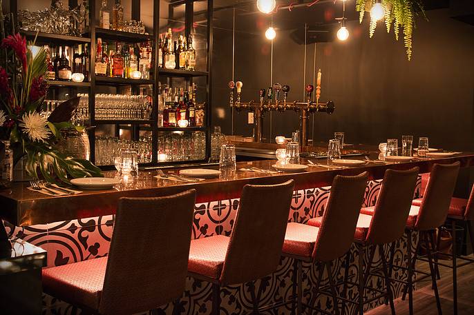 Pub Le Charlotte | restaurant | 109 Rue Lansdowne, Saint-Bruno-de-Montarville, QC J3V 5N1, Canada | 4506901550 OR +1 450-690-1550