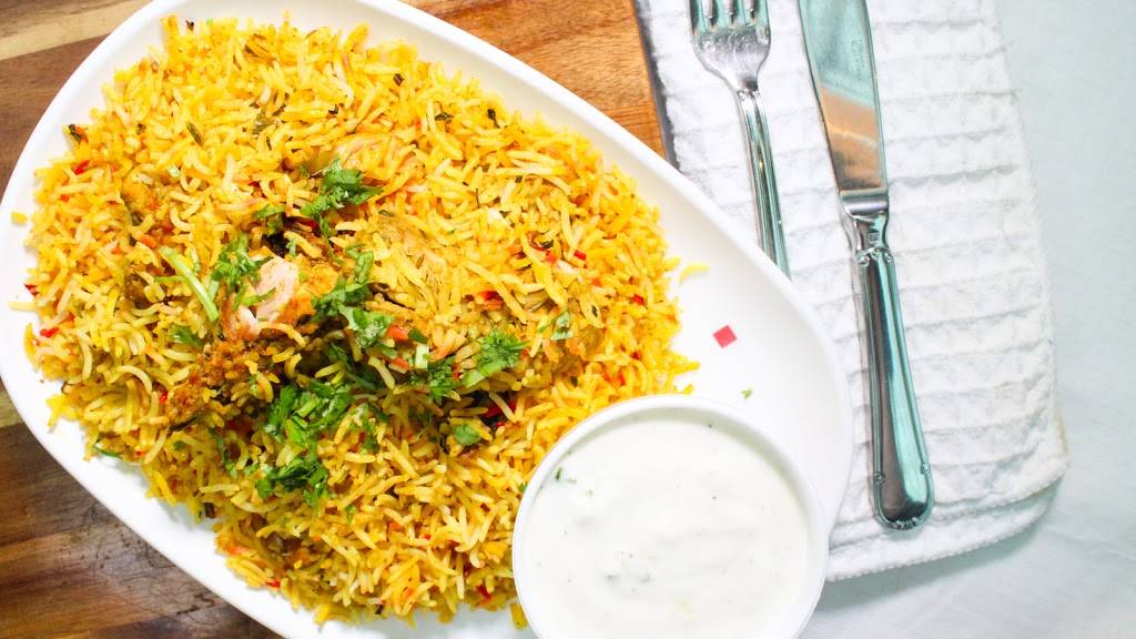 Amaya | restaurant | 100 City Centre Dr #1, Mississauga, ON L5B 2C9, Canada | 9052766686 OR +1 905-276-6686