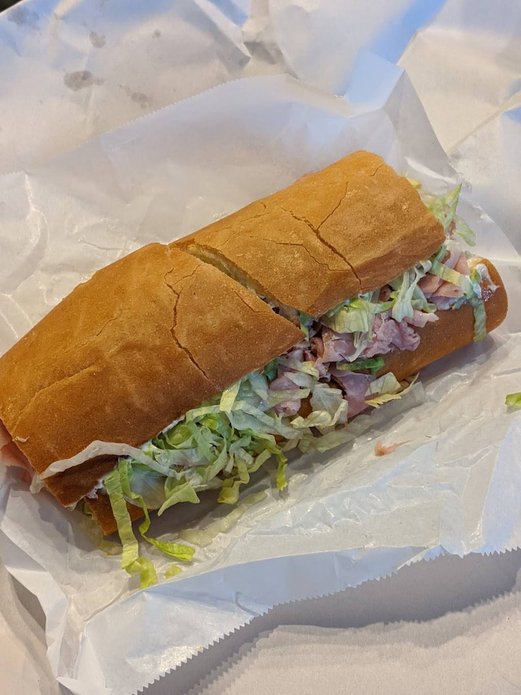 The Lunch Box | restaurant | 210 US-90, Waveland, MS 39576, USA | 2284660014 OR +1 228-466-0014