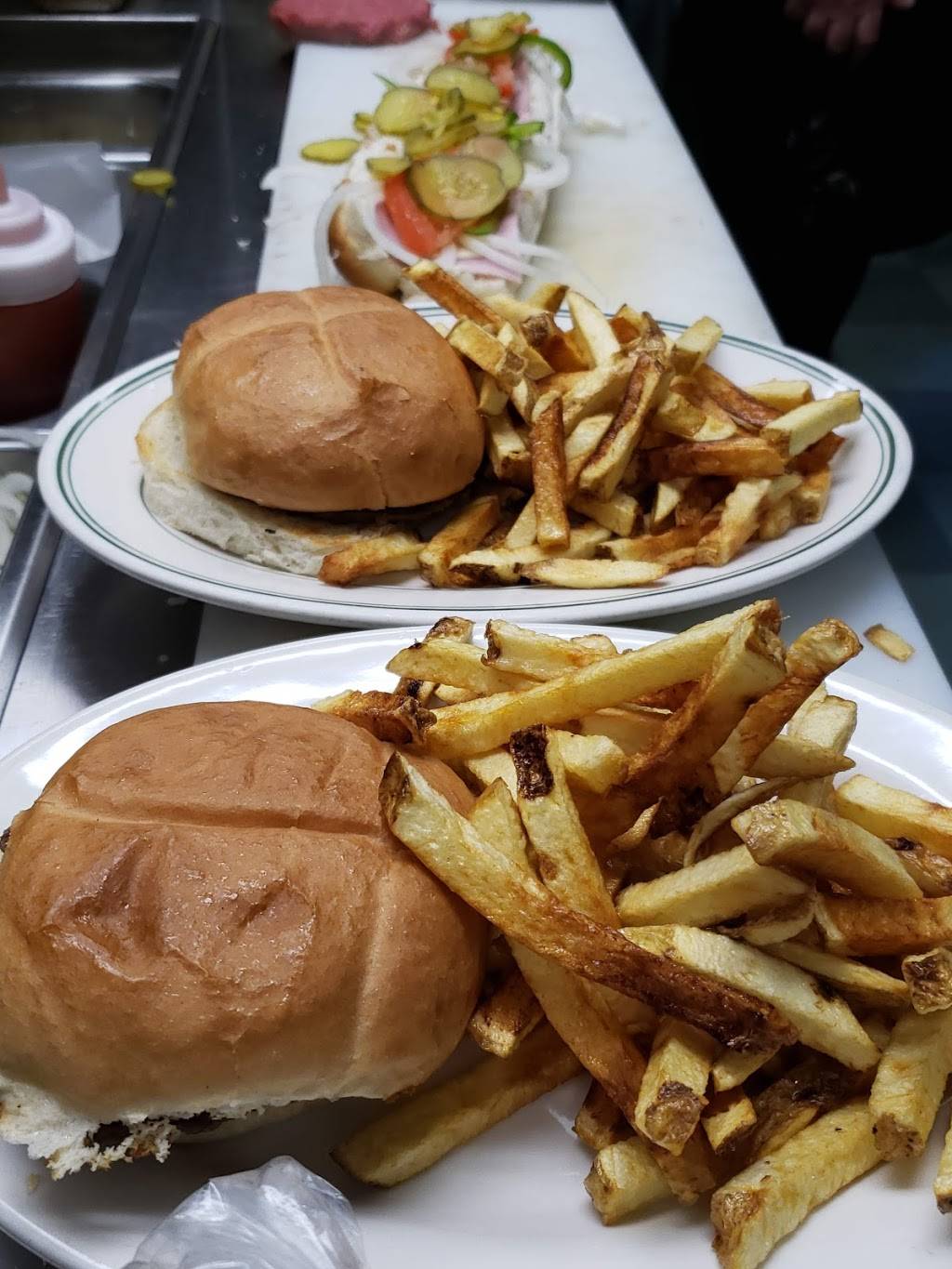 Webster Street Convenience and Diner | restaurant | 715 Webster St, Lewiston, ME 04240, USA | 2072412580 OR +1 207-241-2580