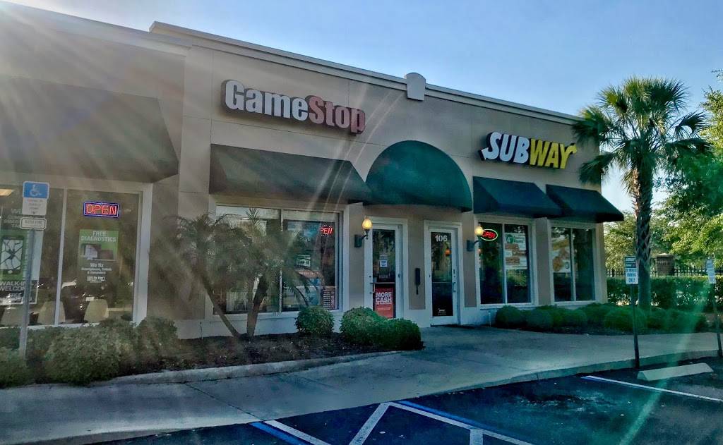 Subway | restaurant | 4650 N Alafaya Trail, Orlando, FL 32826, USA | 4072431944 OR +1 407-243-1944