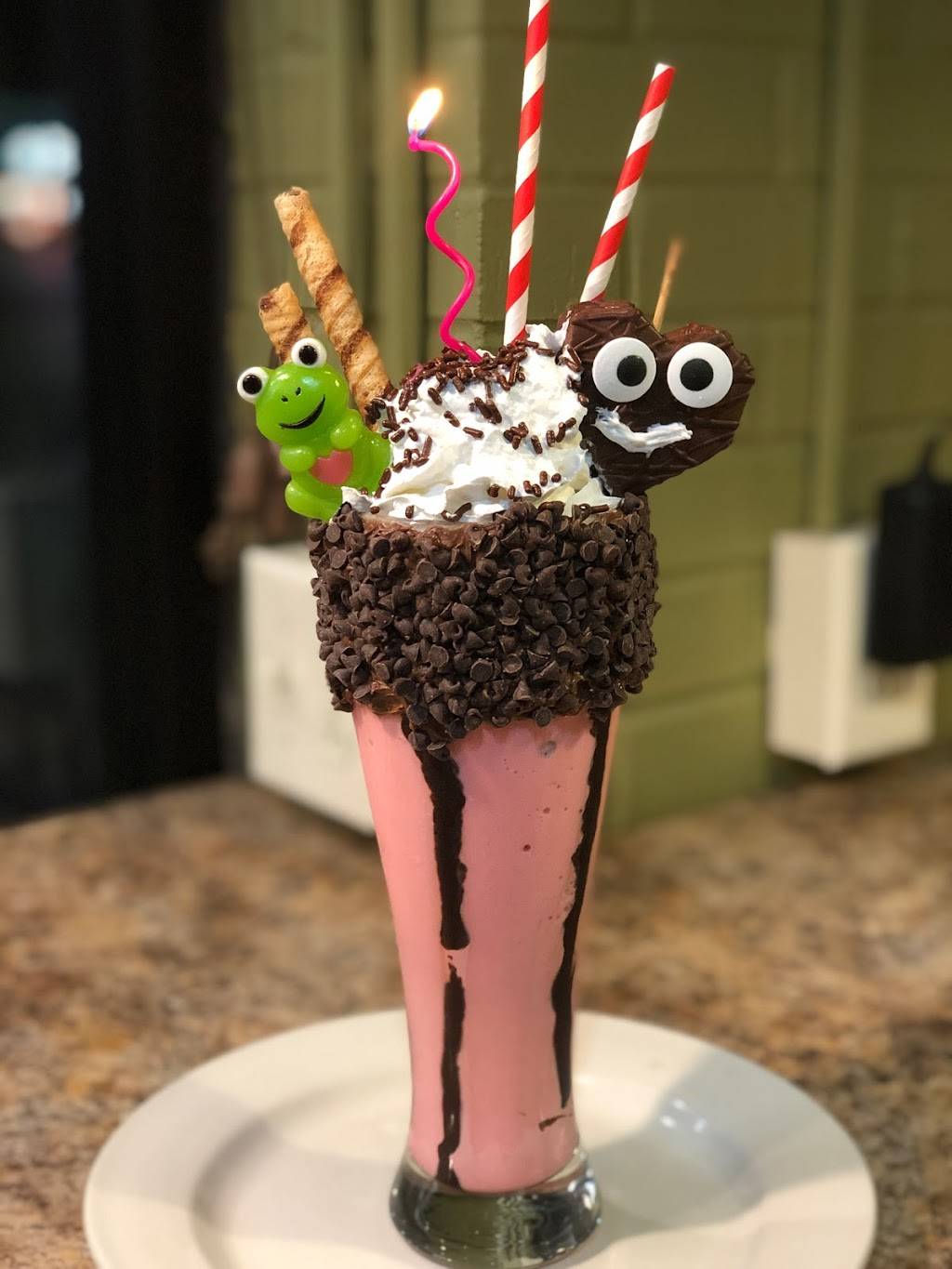 Green Frog Coffee Company | restaurant | 1410 Union University Dr, Jackson, TN 38305, USA | 7312656262 OR +1 731-265-6262