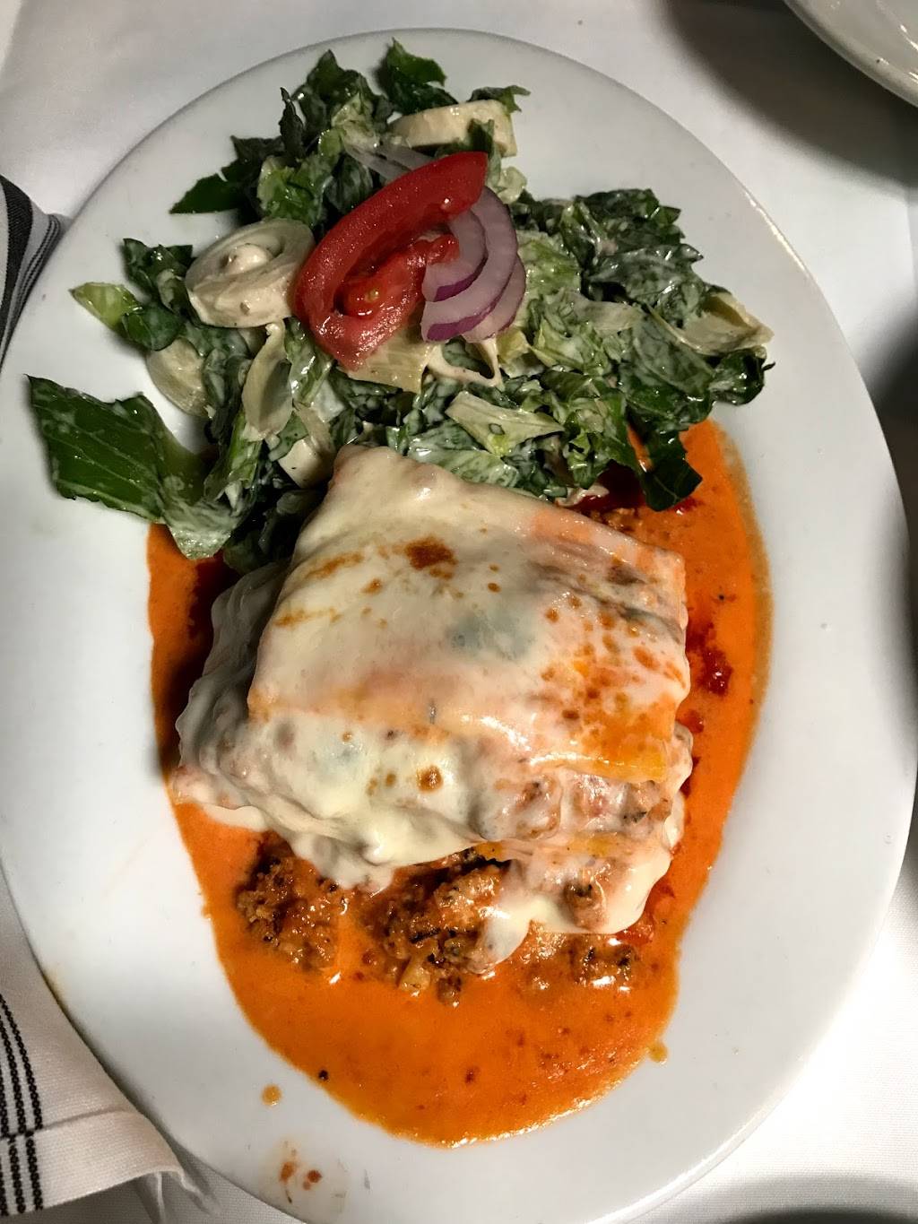 The Bottle Inn Hermosa | restaurant | 26 22nd St, Hermosa Beach, CA 90254, USA | 3103769595 OR +1 310-376-9595