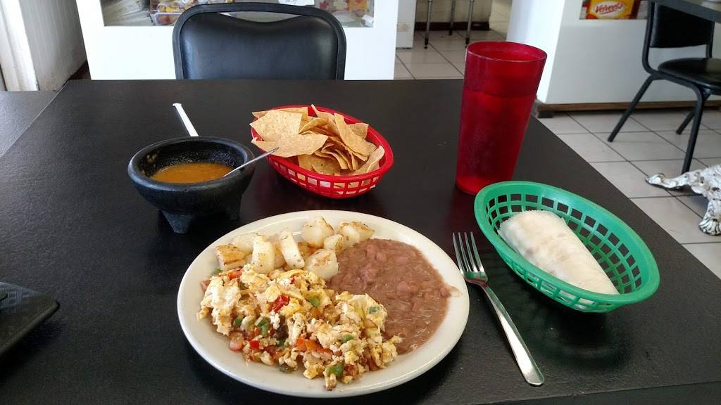 El Gallo de Jalisco | restaurant | 3220 White Oak Dr, Houston, TX 77007, USA | 7138639101 OR +1 713-863-9101