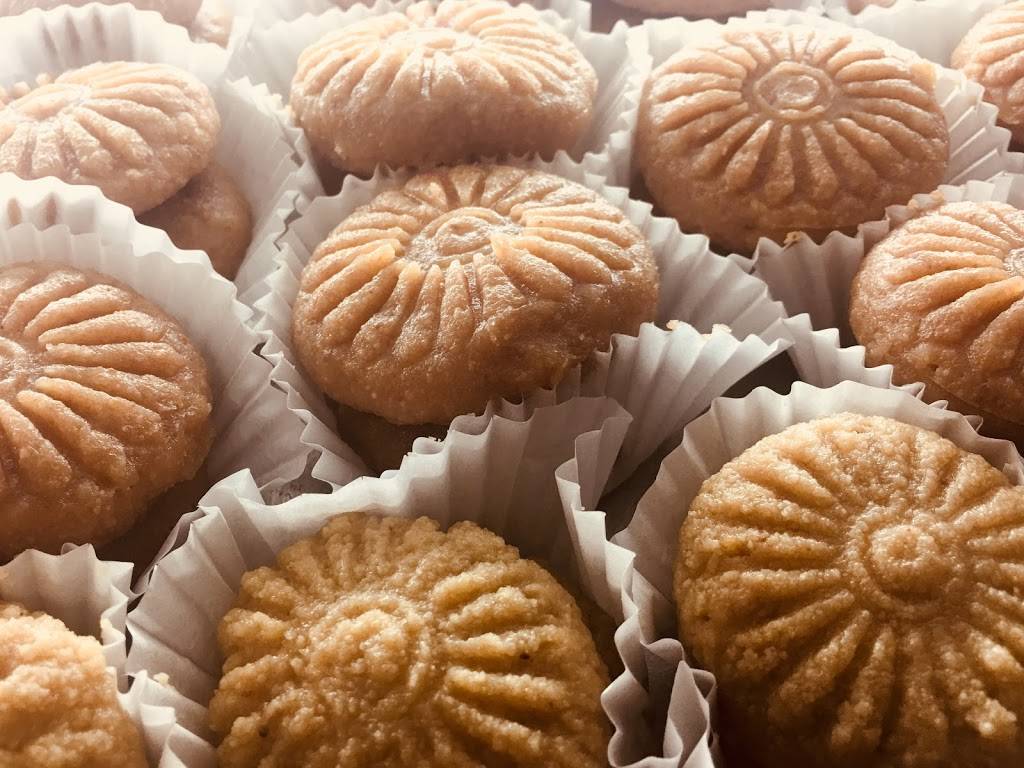 Aladin Sweets & Market Inc | restaurant | 139 Vermont Ave, Los Angeles, CA 90004, USA | 2133829592 OR +1 213-382-9592