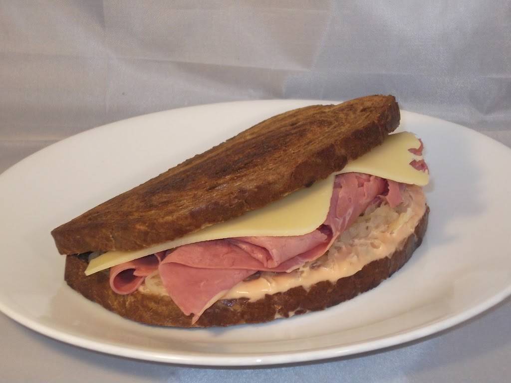 Flatlander Market | bakery | 125 S State St, Marengo, IL 60252, USA | 8155683528 OR +1 815-568-3528