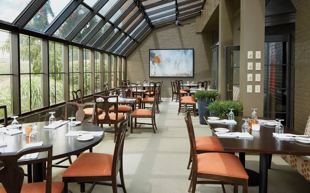 21 Lake Restaurant and Bar | restaurant | 21 Lake Ave Ext, Danbury, CT 06811, USA | 2037441776 OR +1 203-744-1776