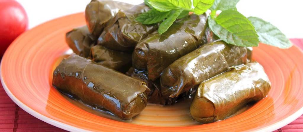 The Purple Onion | restaurant | 1840 N Academy Blvd, Colorado Springs, CO 80909, USA | 7194347418 OR +1 719-434-7418