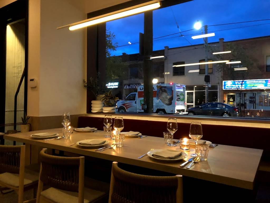 Giulietta | restaurant | 972 College St, Toronto, ON M6H 1A5, Canada | 4169640606 OR +1 416-964-0606