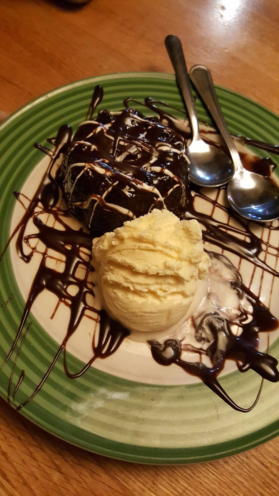 Applebees Grill + Bar | restaurant | 2645 Edgewood Rd SW, Cedar Rapids, IA 52404, USA | 3193966767 OR +1 319-396-6767