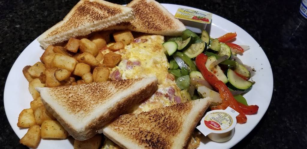 Angels Restaurant - Family Restaurant Kitchener | restaurant | 751 Victoria St S, Kitchener, ON N2M 5N4, Canada | 5195811158 OR +1 519-581-1158