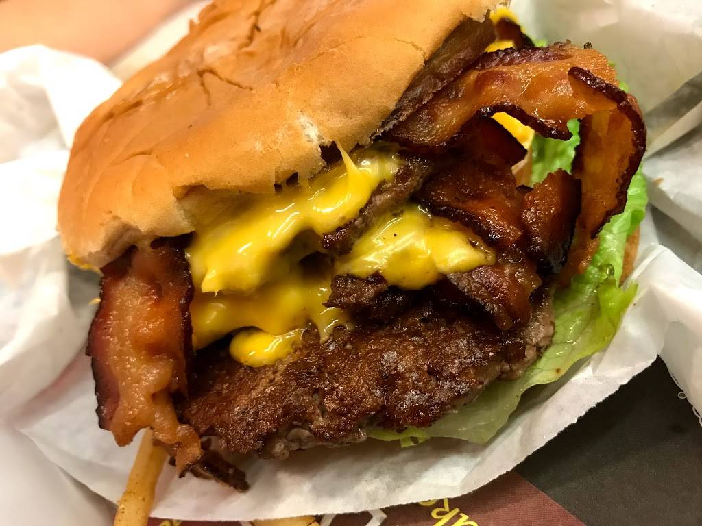 Steak n Shake | restaurant | 108 Palm Ave, Burbank, CA 91502, USA | 8185614380 OR +1 818-561-4380