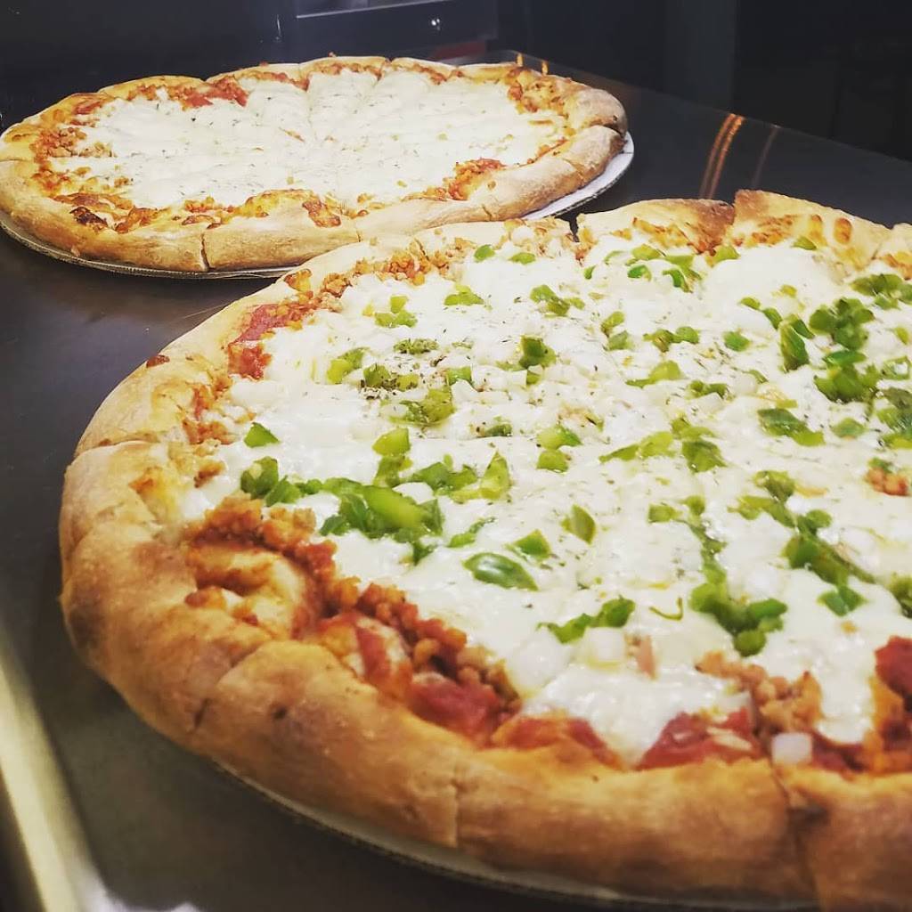 Quad City Pizza Company - Moline | restaurant | 2724 Avenue of the Cities, Moline, IL 61265, USA | 3097975600 OR +1 309-797-5600