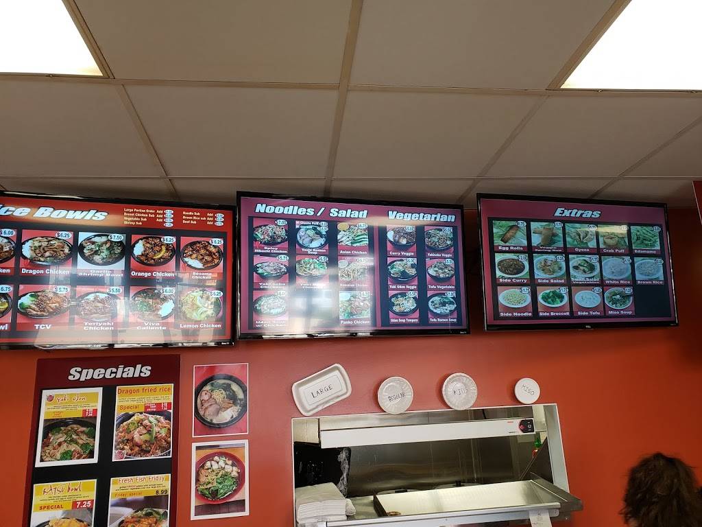 Yoshis Fresh Asian Grill | restaurant | 12202 N Cave Creek Rd, Phoenix, AZ 85022, USA | 6024854236 OR +1 602-485-4236