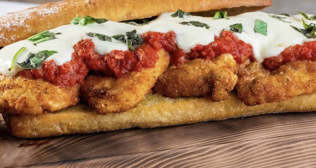 Bobbys Place By The Lake | restaurant | W3230 S Lake Shore Dr, Lake Geneva, WI 53147, USA | 2628128233 OR +1 262-812-8233