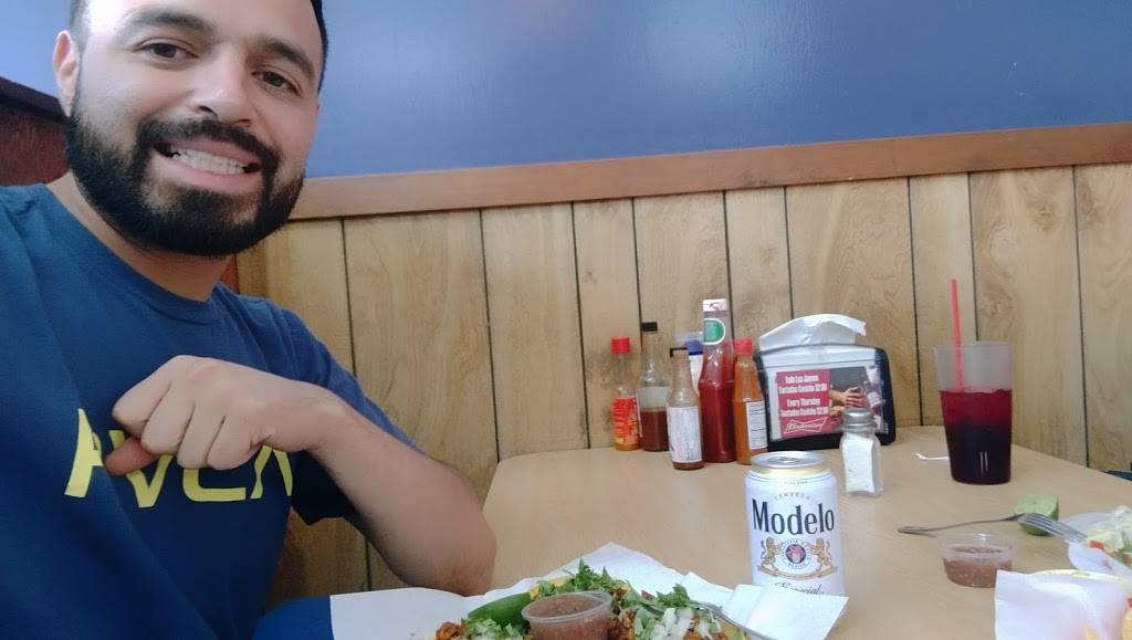 Mariscos El Camaron Estilo Nayarit | restaurant | 223 Broadway St, King City, CA 93930, USA | 8313861022 OR +1 831-386-1022