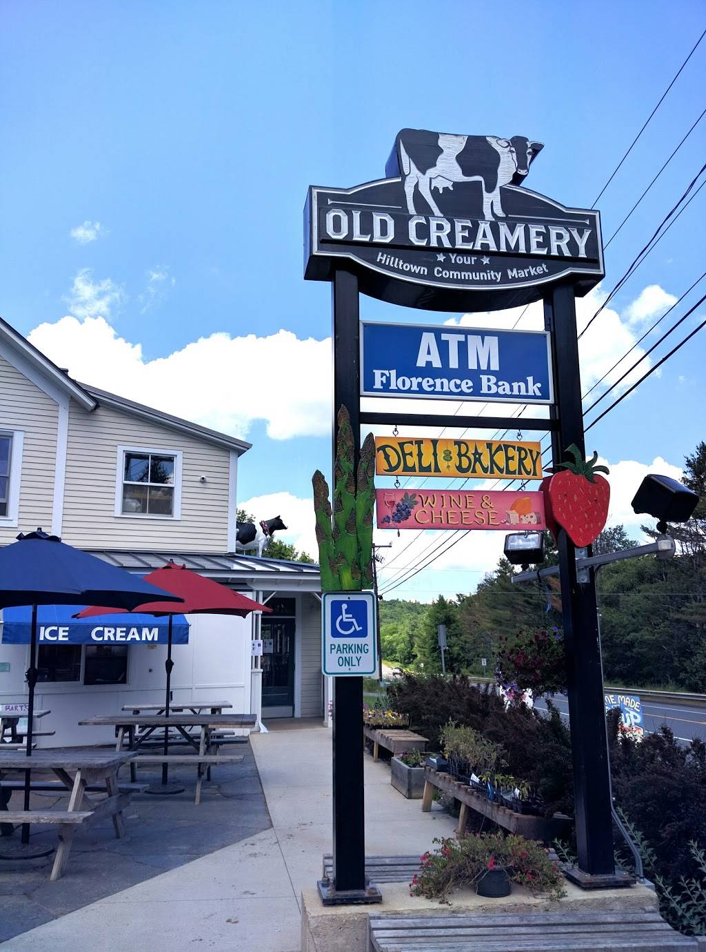 Old Creamery Co-op | cafe | 9610, 445 Berkshire Trail, Cummington, MA 01026, USA | 4136345560 OR +1 413-634-5560