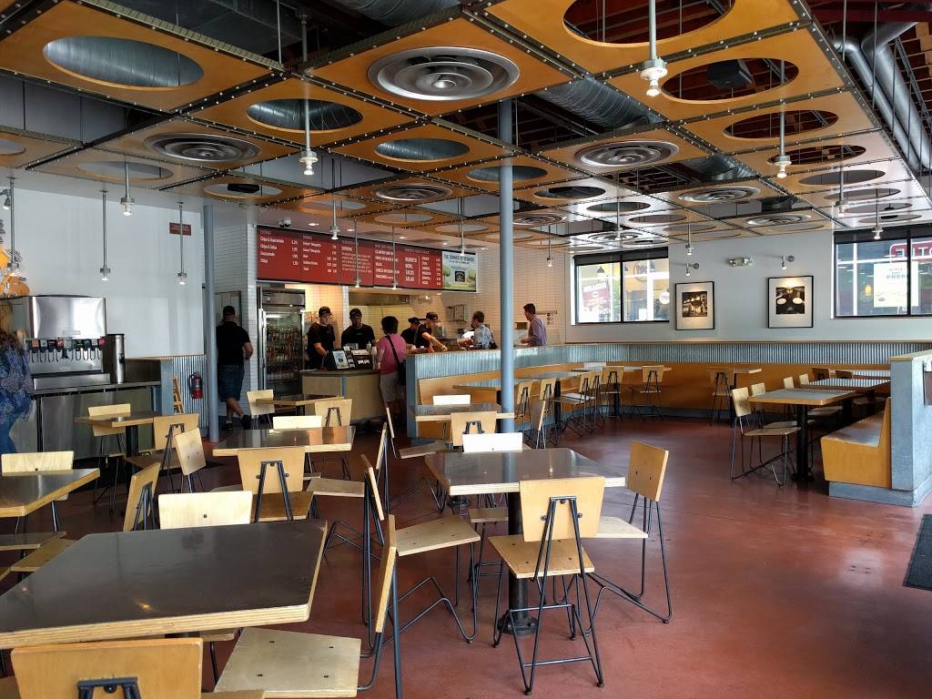 Chipotle Mexican Grill | restaurant | 306 S 9th St, Columbia, MO 65201, USA | 5738756622 OR +1 573-875-6622