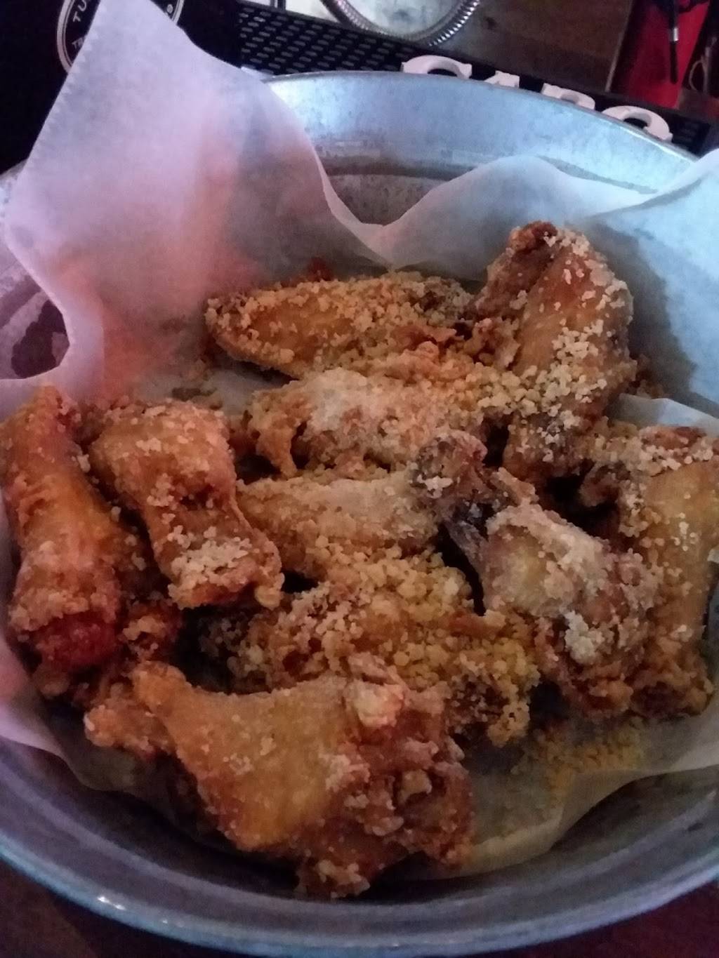 Mo Daileys Pub & Grille | restaurant | 6070 N Northwest Hwy, Chicago, IL 60631, USA | 7737746121 OR +1 773-774-6121