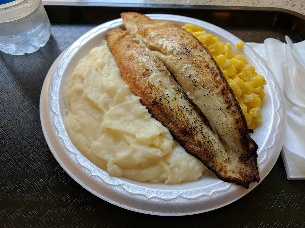 Louisiana Famous Fried Chicken | restaurant | 849 E Commerce St, San Antonio, TX 78205, USA | 2102278878 OR +1 210-227-8878