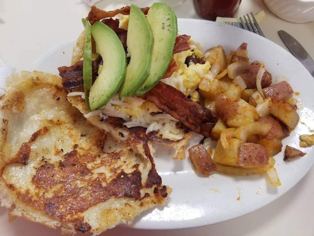 Willow Tree Restaurant | restaurant | 12 Rockdale Ave, New Bedford, MA 02740, USA | 5089903631 OR +1 508-990-3631