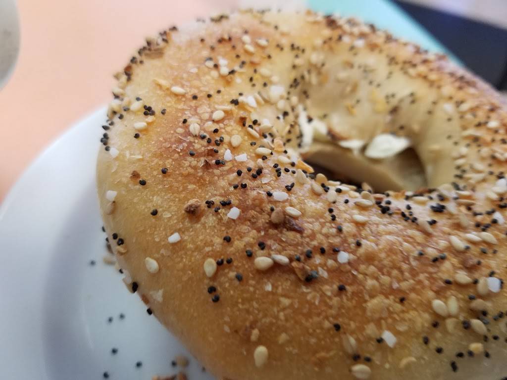 Bagels & | restaurant | 6613 W Boynton Beach Blvd, Boynton Beach, FL 33437, USA | 5617329595 OR +1 561-732-9595