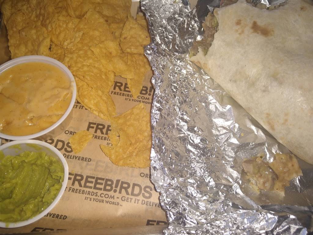 Freebirds World Burrito | restaurant | WESTPOINT SC (WP), 8603 TX-151 #213, San Antonio, TX 78245, USA | 2102671062 OR +1 210-267-1062