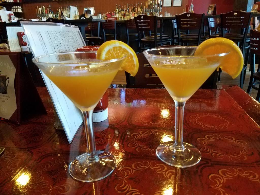 Pat and Gracies | restaurant | 138 Graceland Blvd, Columbus, OH 43214, USA | 6149875147 OR +1 614-987-5147