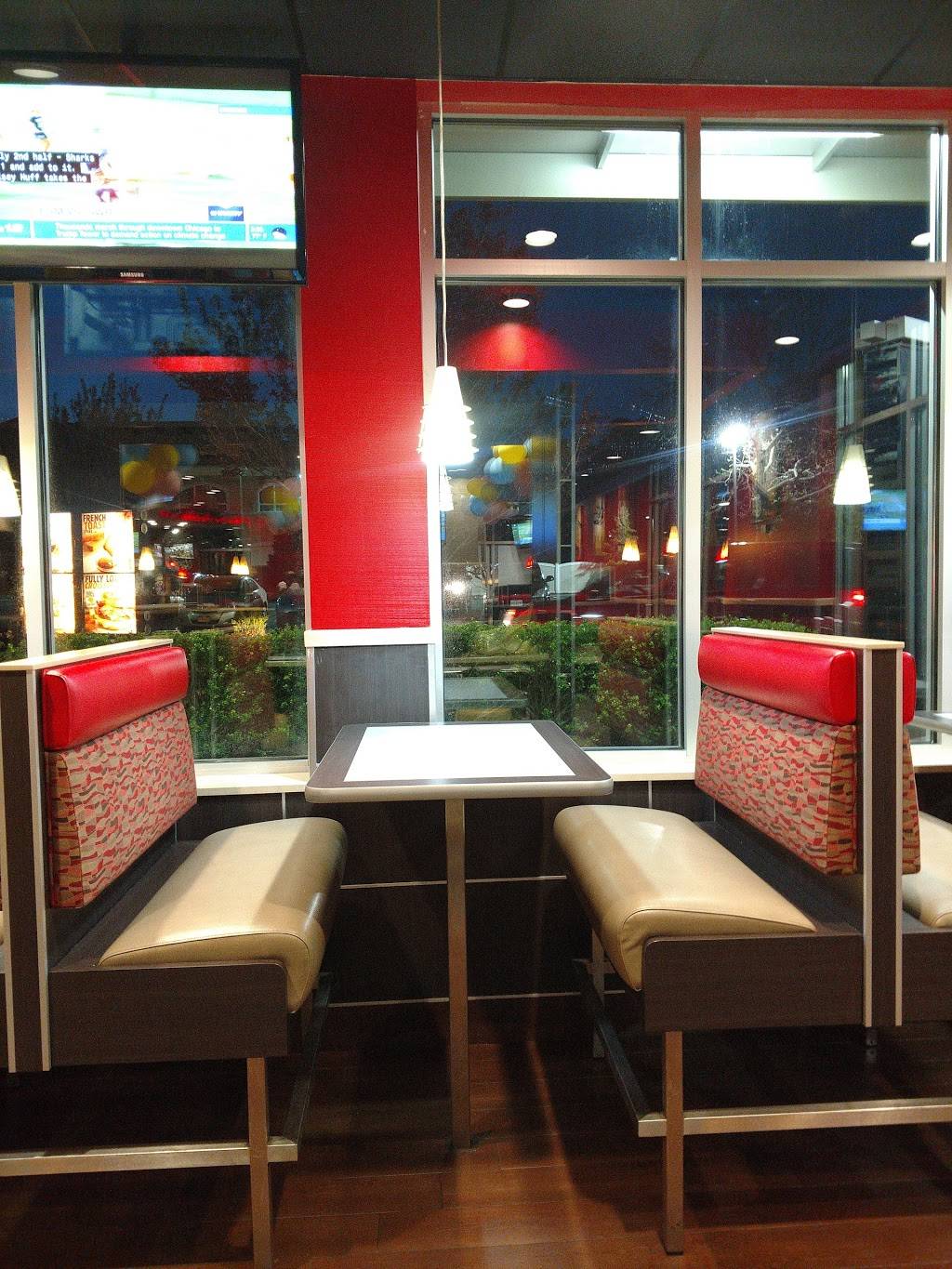 Burger King | restaurant | 281 Middle Country Rd, Coram, NY 11727, USA | 6317322419 OR +1 631-732-2419