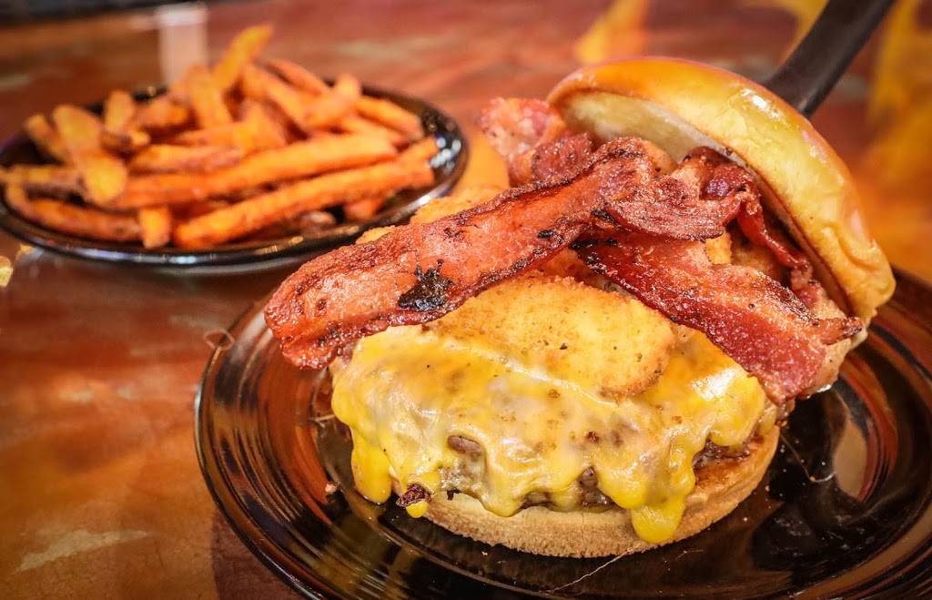 Flaming Grill Cafe of Country Club Plaza - Exotic Burgers & Craf | restaurant | 2380 Watt Ave #150, Sacramento, CA 95825, USA | 9162855540 OR +1 916-285-5540