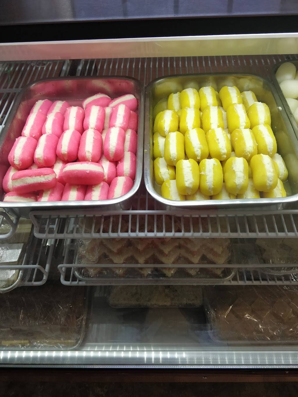 Pabla Sweets and Catering | meal takeaway | 348 Merchant St, Vacaville, CA 95688, USA | 7075147600 OR +1 707-514-7600