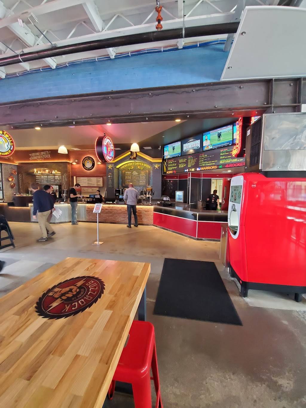 Colin Cowherds The Herd | restaurant | 21770 Del Amo Cir E, Torrance, CA 90503, USA | 3102949838 OR +1 310-294-9838