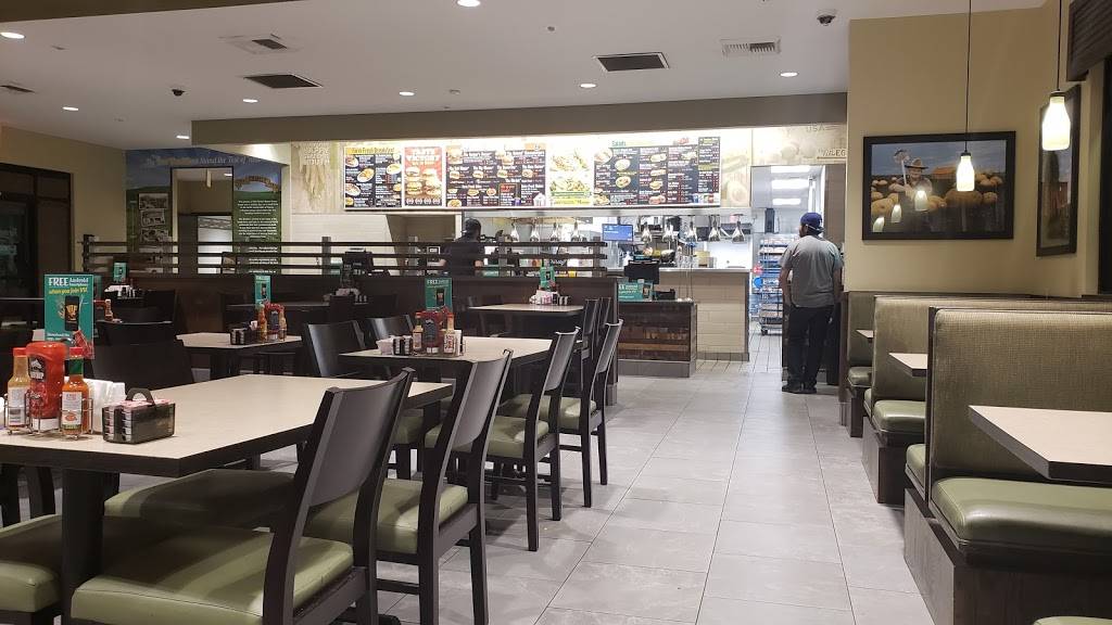 Farmer Boys | restaurant | 20810 Nordhoff St, Chatsworth, CA 91311, USA | 8189931072 OR +1 818-993-1072