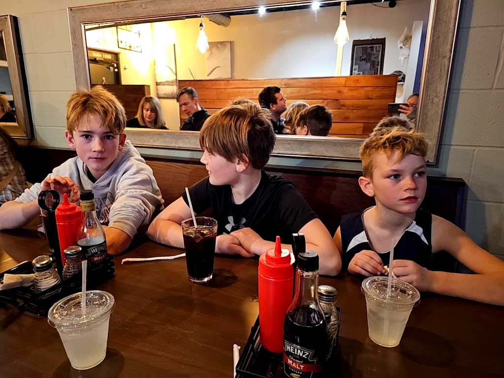 Tipsy Bull Tavern | restaurant | 17800 Chillicothe Rd Suite 108B, Chagrin Falls, OH 44023, USA | 4403843416 OR +1 440-384-3416