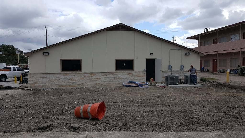 Marias Restaurant | restaurant | 3142 Produce Row, Houston, TX 77023, USA | 7139266578 OR +1 713-926-6578