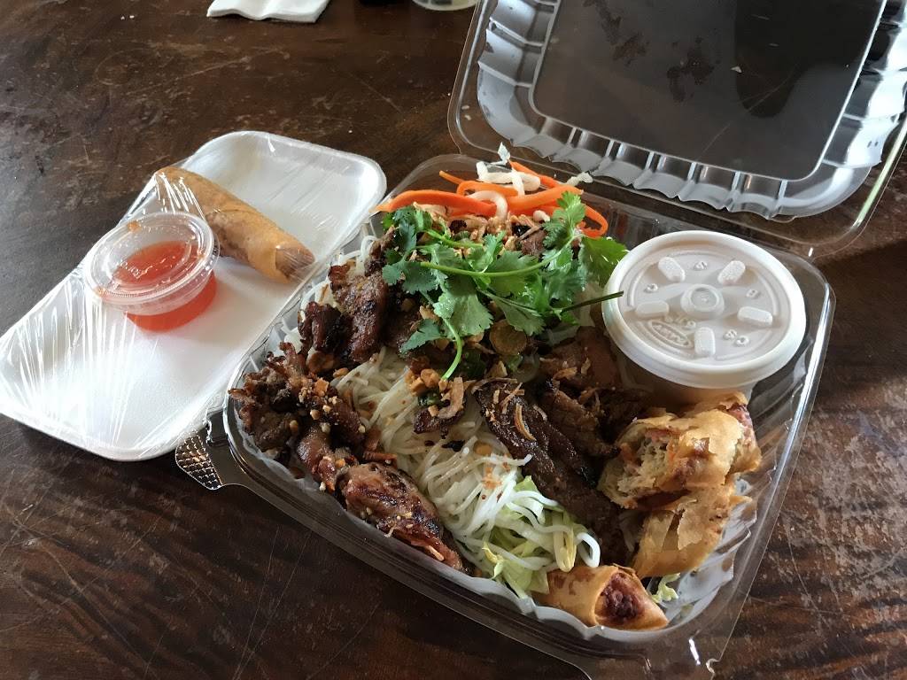 CT Banh Mi | restaurant | 9522 Huffmeister Rd #125, Houston, TX 77095, USA | 3469785558 OR +1 346-978-5558