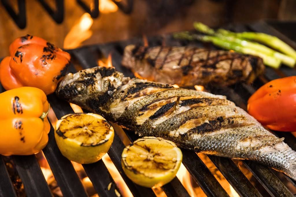 Sea Wolf - Williamsburg Waterfront | restaurant | 420 Kent Ave, Brooklyn, NY 11249, USA | 7187829179 OR +1 718-782-9179