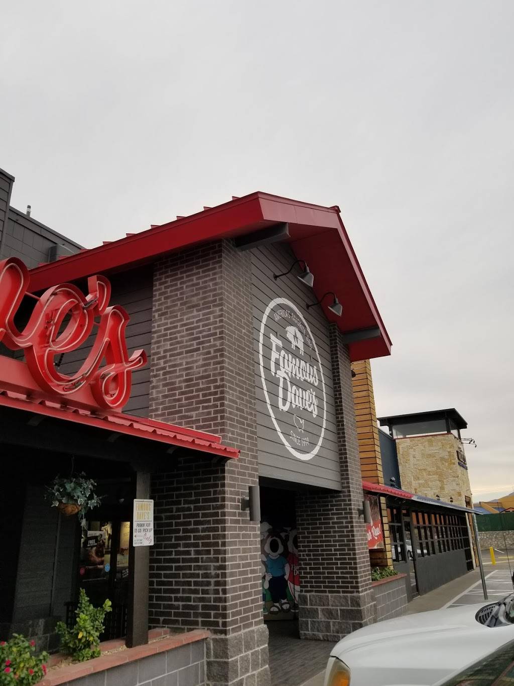 West Texas Chophouse | restaurant | 1135 Airway Blvd Suite 7B, El Paso, TX 79925, USA | 9157752467 OR +1 915-775-2467