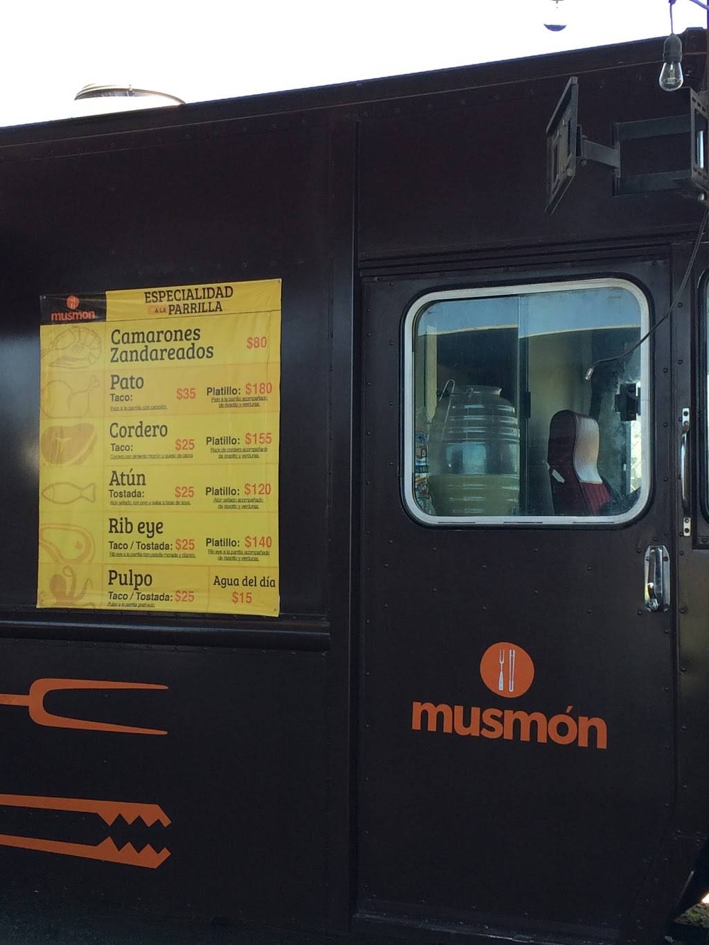 Musmón | restaurant | 22226, Paseo del Río 6617, Río Tijuana 3a. Etapa, Rio Tijuana 3ra Etapa, 22226 Tijuana, Baja California, Mexico | 016642033431 OR +52 664 203 3431