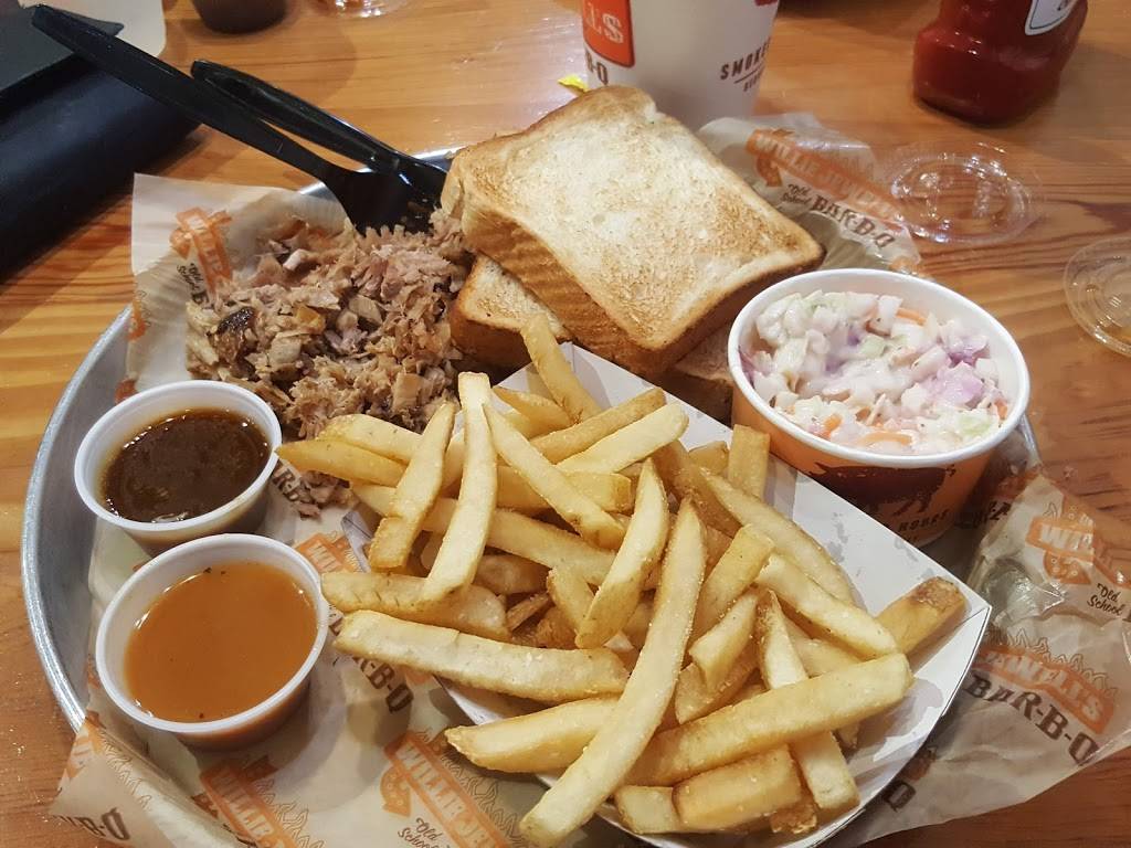 Willie Jewell’s Old School Bar-B-Q | restaurant | 463155 FL-200, Yulee, FL 32097, USA | 9048491298 OR +1 904-849-1298